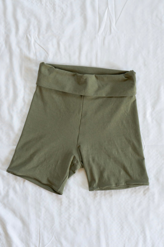 Yoga Shorts Piuma